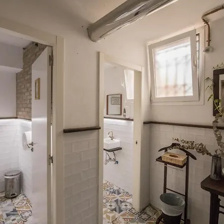 Rooms Vita Гранада