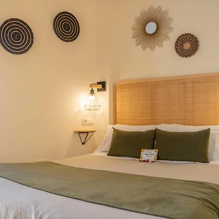 Rooms Vita 4* Гранада
